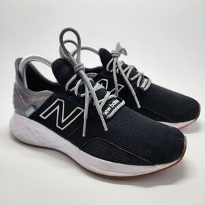 New Balance Boy's Fresh Foam ROAV Black Running Shoes
